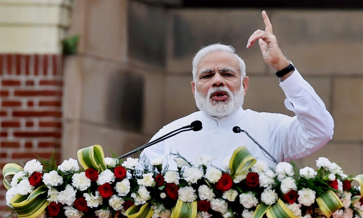 മാധ്യമങ്ങൾ ജനാധിപത്യത്തിൽ ക്രിയാത്മക പങ്കു വഹിക്കണം: പ്രധാനമന്ത്രി
